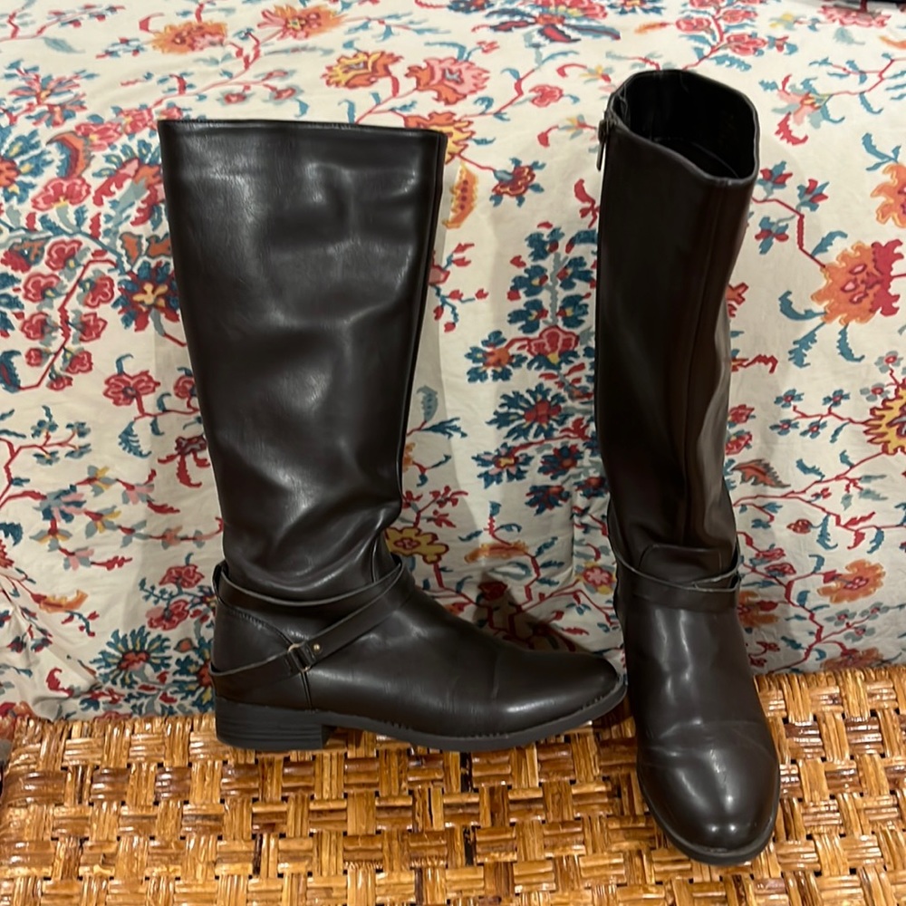 Chaps Classic Vegan Leather Brown Riding Boots